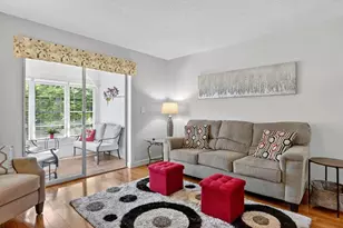 5640 SW 3rd Pl, Margate, FL 33068 - Photo 10