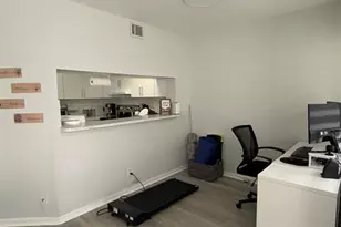 12850 SW 4th Ct, Pembroke Pines, FL 33027 - Photo 22