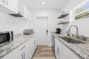 311 SE 3rd Ave, Delray Beach, FL 33483 - Photo 6