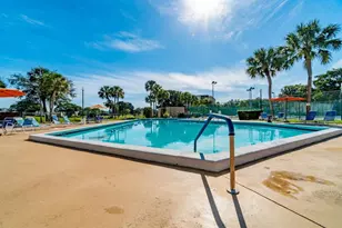 7300 Radice Ct, Lauderhill, FL 33319 - Photo 44