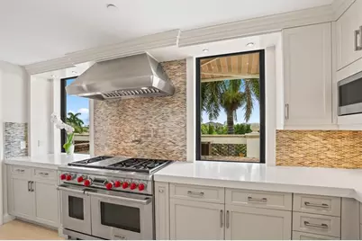 1532 SE 12th St, Unit #Ph-1, Fort Lauderdale, FL 33316 - Photo 1