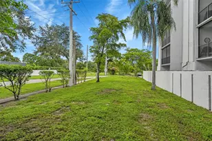7541 NW 16th St, Plantation, FL 33313 - Photo 22
