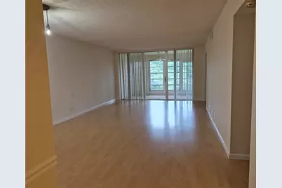 3151 S Palm Aire Dr, Unit #405, Pompano Beach, FL 33069 - Photo 2