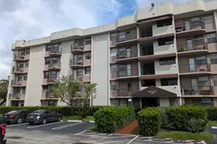 2771 Riverside Dr, Coral Springs, FL 33065 - Photo 10