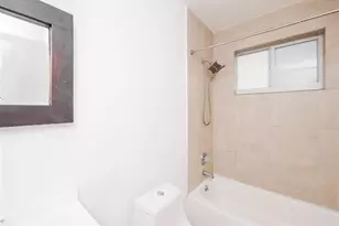 1421 SW 23rd Ave, Fort Lauderdale, FL 33312 - Photo 14