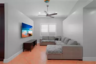 18008 SW 30th Ct, Miramar, FL 33029 - Photo 8