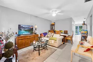 7391 NW 76th St, Tamarac, FL 33321 - Photo 6