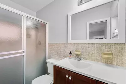 7391 NW 76th St, Tamarac, FL 33321 - Photo 16