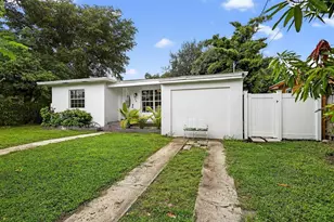 40 NW 68th St, Miami, FL 33150 - Photo 2