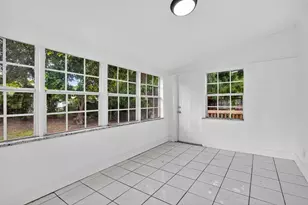 40 NW 68th St, Miami, FL 33150 - Photo 22