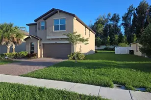 874 Bent Creek Dr, Fort Pierce, FL 34947 - Photo 2