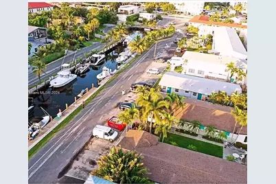 3208  Canal Dr, Unit #2, Pompano Beach, FL 33062 - Photo 1