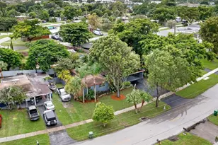 1428 E River Dr, Margate, FL 33063 - Photo 30