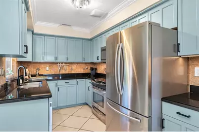 3221  Seaward Dr, Lauderdale by the Sea, FL 33062 - Photo 20