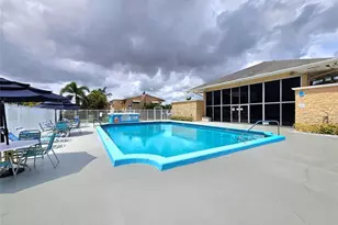 2141 NE 1st Ct, Boynton Beach, FL 33435 - Photo 18