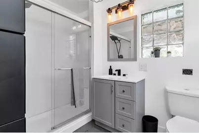 2233 SE 15th St, Pompano Beach, FL 33062 - Photo 36