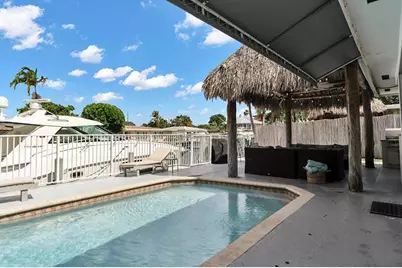 2233 SE 15th St, Pompano Beach, FL 33062 - Photo 12