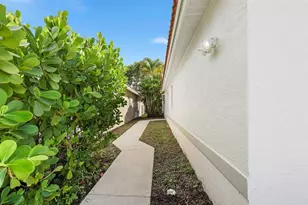 4853 Purdue Dr, Boynton Beach, FL 33436 - Photo 6