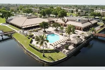 9101  Sunrise Lakes Blvd, Unit #117, Sunrise, FL 33322 - Photo 56