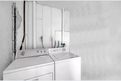 1321  Partridge Close, Unit #60, Pompano Beach, FL 33064 - Photo 4