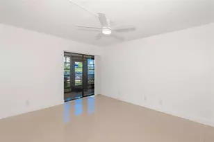 2307 S Cypress Bend Dr, Pompano Beach, FL 33069 - Photo 14