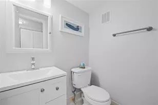 318 Oakridge R, Deerfield Beach, FL 33442 - Photo 12