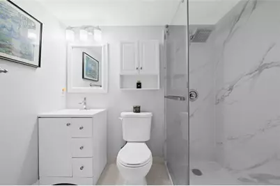 318  Oakridge R, Unit #318, Deerfield Beach, FL 33442 - Photo 16