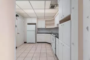 3233 NE 34th St, Fort Lauderdale, FL 33308 - Photo 10