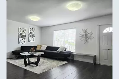 8090 NW 10th Ct, Unit #3B, Margate, FL 33063 - Photo 4