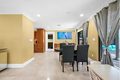 836  Orchid Dr, Plantation, FL 33317 - Photo 10