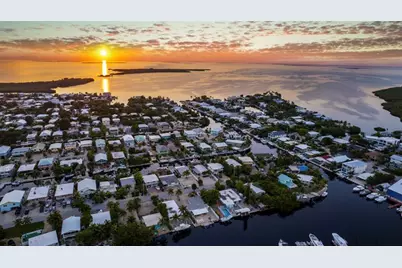 132  Gardenia, Tavernier, FL 33070 - Photo 10