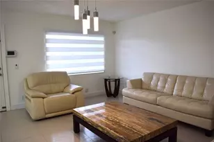 13250 SW 4th Ct, Hollywood, FL 33027 - Photo 4