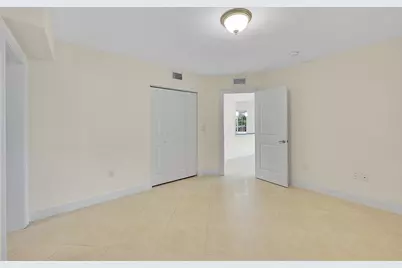 410 SW 15th St, Unit #106, Pompano Beach, FL 33060 - Photo 10