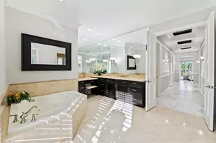 70 N Compass Dr, Fort Lauderdale, FL 33308 - Photo 28