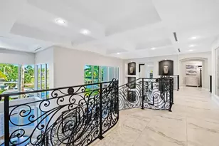 70 N Compass Dr, Fort Lauderdale, FL 33308 - Photo 24