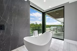 681 Golden Harbour Dr, Boca Raton, FL 33432 - Photo 52