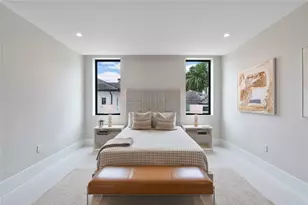 681 Golden Harbour Dr, Boca Raton, FL 33432 - Photo 32