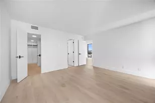 4800 E Bayview Dr Unit, Fort Lauderdale, FL 33308 - Photo 10