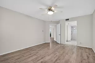 13055 SW 15th Ct, Pembroke Pines, FL 33027 - Photo 24