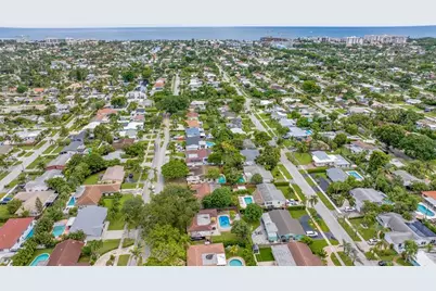 900 SE 13th Ct, Deerfield Beach, FL 33441 - Photo 32