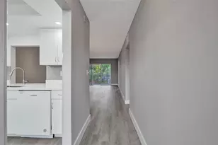 1541 S 0Cean Blvd Unit, Lauderdale by the Sea, FL 33062 - Photo 2