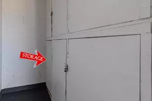 942 NE 199th St, Miami, FL 33179 - Photo 22