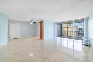 942 NE 199th St, Miami, FL 33179 - Photo 12