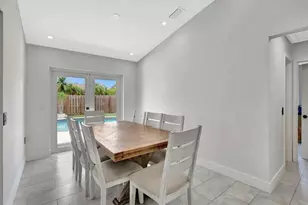 11831 NW 38th Pl, Sunrise, FL 33323 - Photo 6