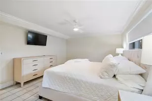 1710 S Ocean Ln, Fort Lauderdale, FL 33316 - Photo 14