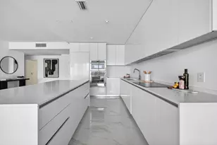 700 NE 24th St, Miami, FL 33137 - Photo 14