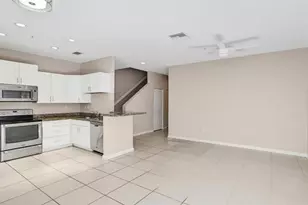 608 SW 3rd Ave, Pompano Beach, FL 33060 - Photo 10