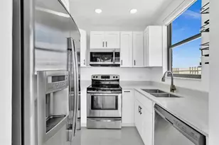 1010 S Ocean Blvd, Pompano Beach, FL 33062 - Photo 14