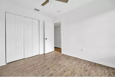 21357 NW 39th Ave, Miami Gardens, FL 33055 - Photo 10