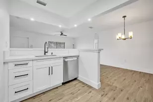 21357 NW 39th Ave, Miami Gardens, FL 33055 - Photo 20